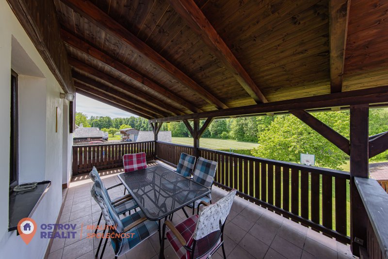 Prodej ubytovacího zařízení, 210 m², pozemek 3 397 m², Loučná nad Desnou